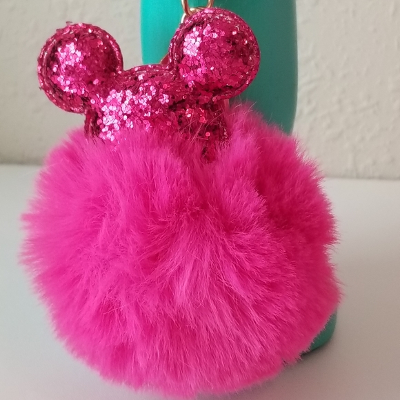 Disney Park Micky Mouse Glitter Keychain Pom Pom White only Left NEW - Picture 3 of 6